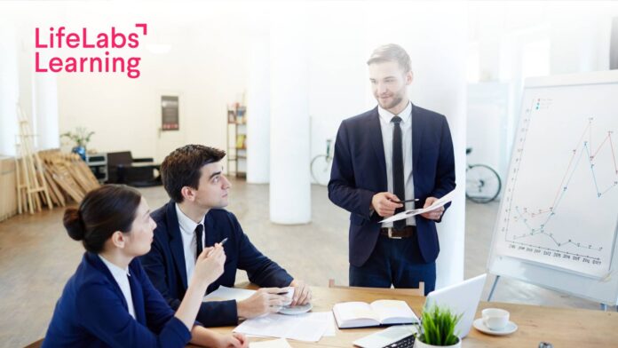 Mastering Manager Training: Scaling Solutions for Impactful Development