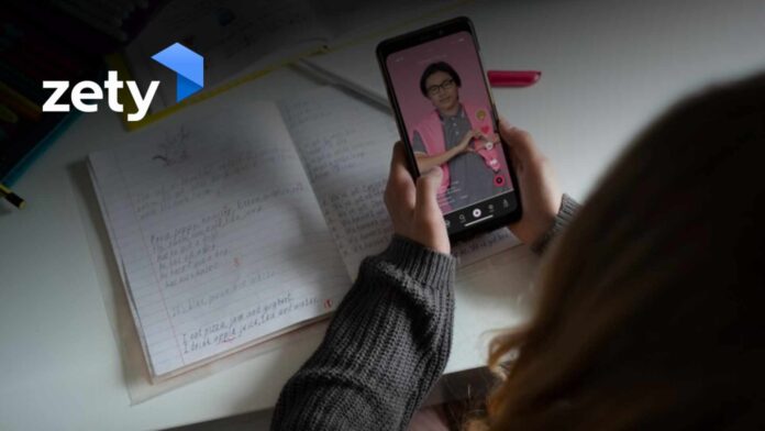 Gen Z Career Trends 2025: How TikTok and Instagram Are Redefining Job Search Strategies