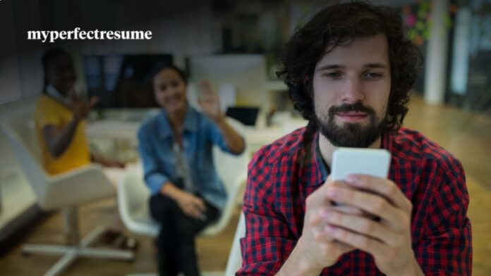 The Job Search Struggles: How ATS and Quick-Apply Tools Fail Applicants